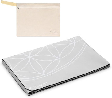 Navaris Foldable Yoga Mat for Travel - 1/16