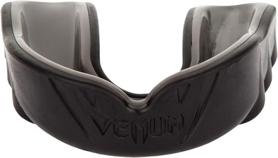Venum Challenger Mouthguard - Black/Black