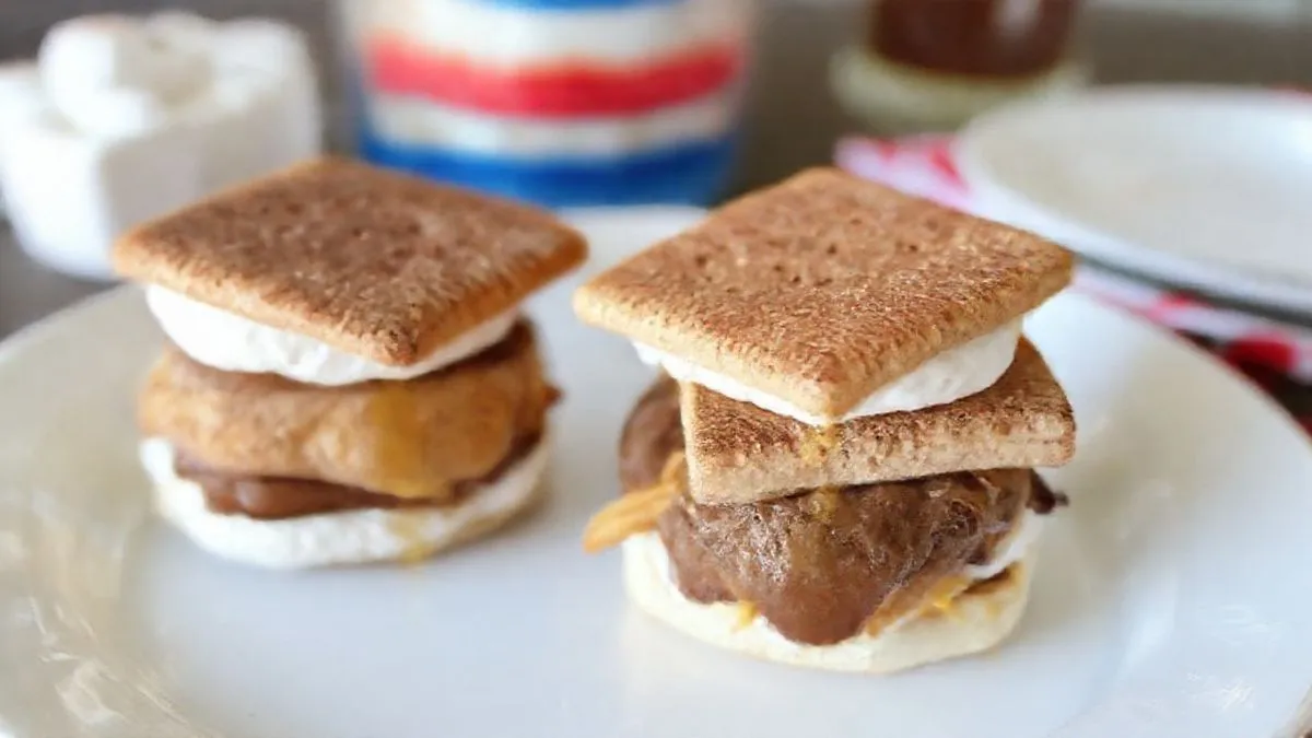 Double Decker Party S’mores Recipe Photo